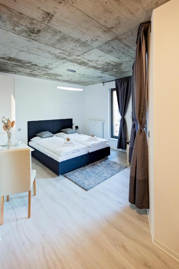 Exclusive Penzion Viva Residence Mladá Boleslav Екстериор снимка