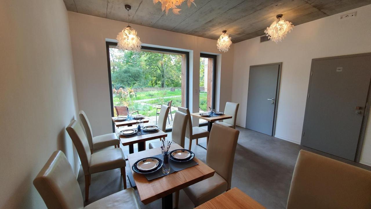Exclusive Penzion Viva Residence Mladá Boleslav Екстериор снимка